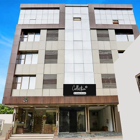Super Hotel O Palkhi Road Near Sai Baba Temple Formerly Netra Sai 쉬르디 외부 사진